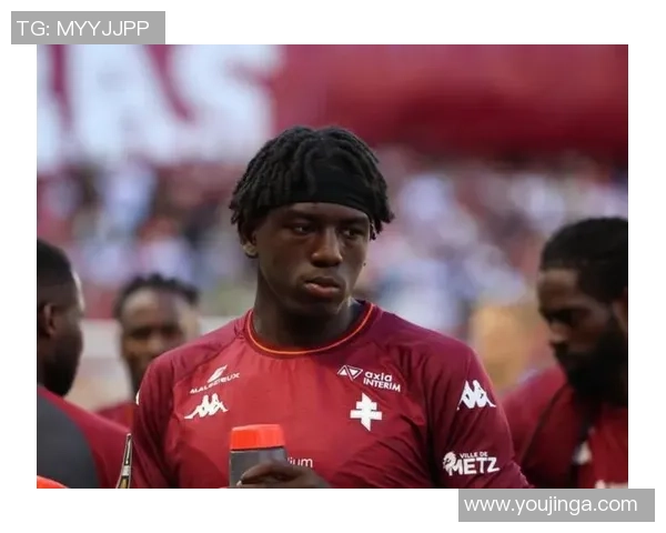 18岁法甲天才中锋横空出世,法国新一代期望之星,5大豪门疯抢 18岁法甲天才中锋横空出世,法国新一代期望之星,5大豪门疯抢