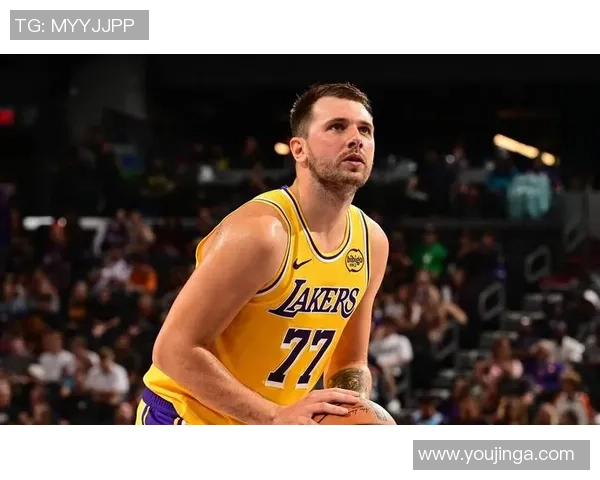 季中杯湖人117-112反转灰熊,东契奇复出44+12+6,莫兰特仅8分 季中杯湖人117-112反转灰熊,东契奇复出44+12+6,莫兰特仅8分